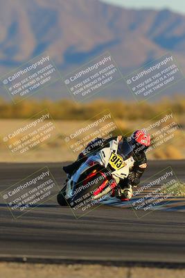 media/Jan-21-2023-CVMA (Sat) [[b9eef8ba1f]]/Race 12 Amateur Supersport Open/